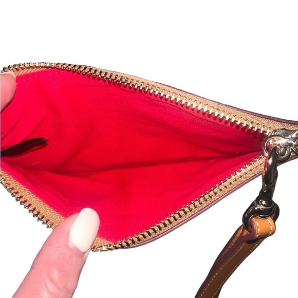 {NWOT Dooney & Bourke Saffiano Leather Zip Wristlet Wallet in Brown} - Picture 5 of 10